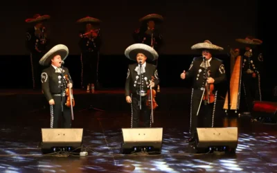 Cuando suena el Mariachi Vargas, los laguneros cantan