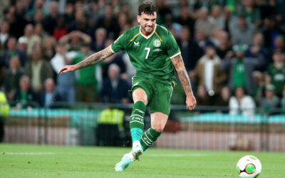 Irlanda se rinde a Parrott: «Lo más parecido a un gol perfecto que verás»