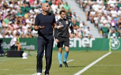 Giráldez: «Había mucha gente mareada al acabar el partido, mucho calor para estas alturas del año»
