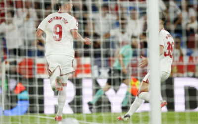 Ure se estrena en LaLiga y aprieta la pelea por la Bota de Oro