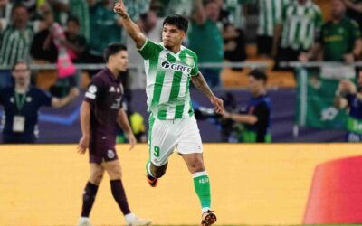 Cucho Hernández, principal ausencia a dos días de recibir al Feyenoord