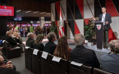 Uriarte viste el traje de Asamblea
