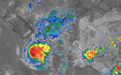 El huracán Trudy mantiene en alerta a estos estados por lluvias y olas de seis metros