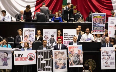 Diputados aprueban la Ley Antimemes: las sanciones son cárcel y multas millonarias
