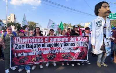 Trabajadores del IMSS marchan por tercera vez en CDMX para exigir la destitución del líder sindical Rafael Olivos
