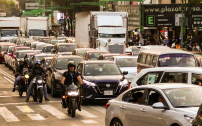 La factura invisible del tráfico: la congestión vial cuesta 111 horas y 203,000 mdp al año en México