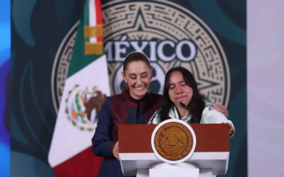 Charlyn Corral no solo hace historia en el Balón de Oro, también recibe reconocimiento de Sheinbaum: “Es un orgullo”